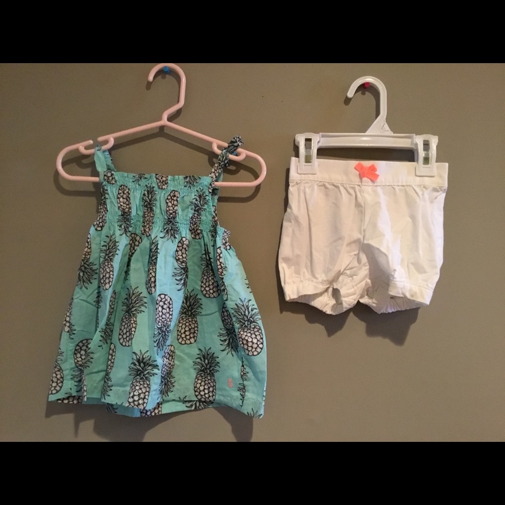 Pineapple outfit